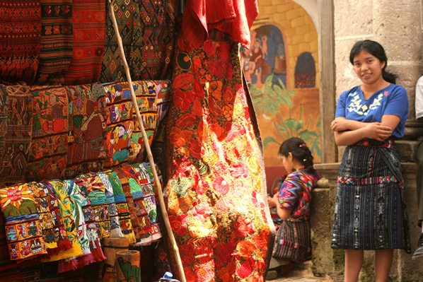 Viver Agora - Na Guatemala, a feira indígena mais vibrante do mundo.